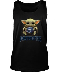 Baby Yoda Hug New England Patriots Shirt