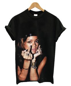Rihanna-Middle-Finger-t-shirt