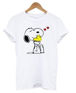 Snoopy-Hug-T-Shirt